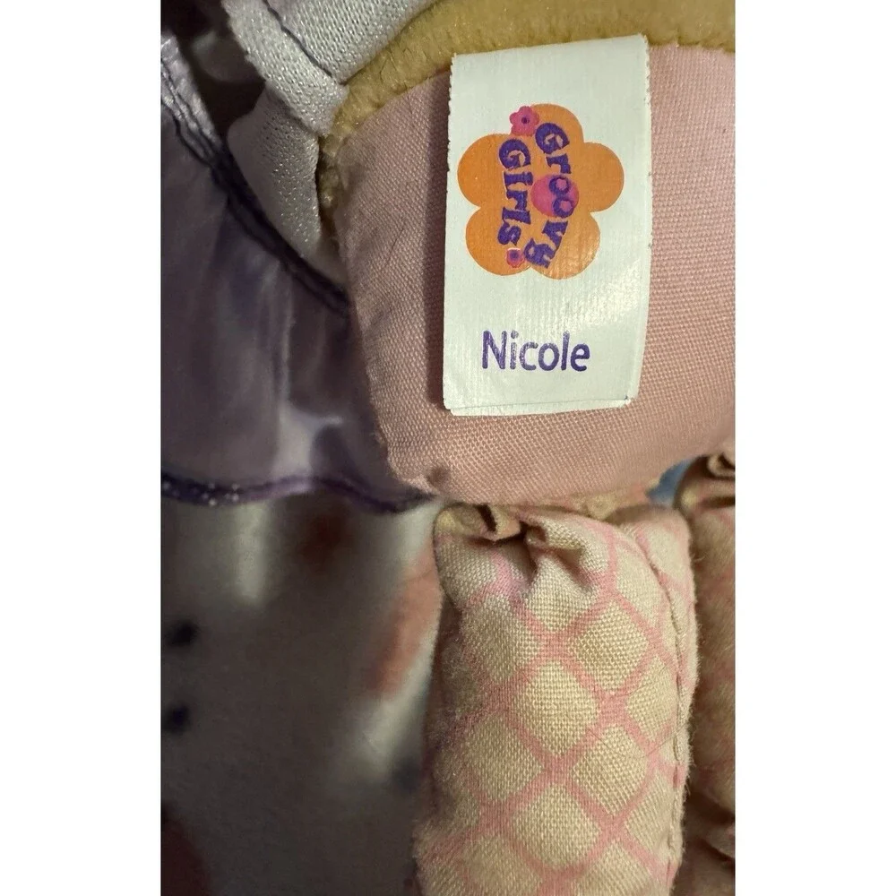 Y2K Groovy Girls Oki And Nicole Plush Doll Dressed